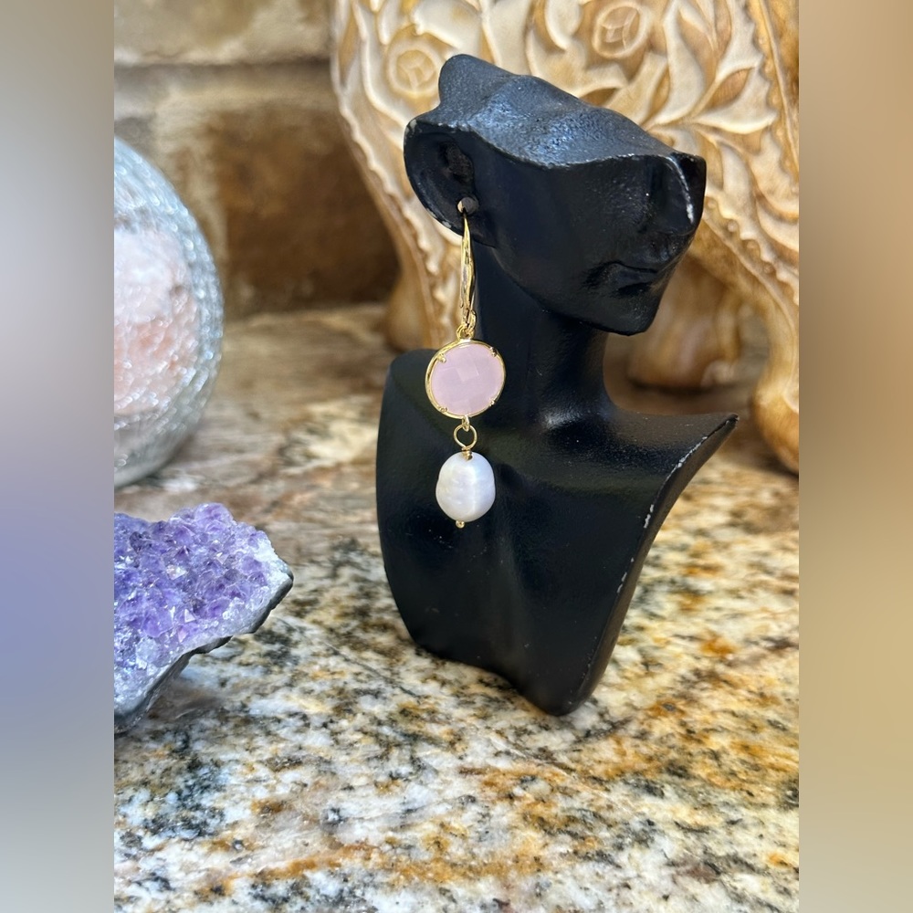 Gold Pink Chalcedony Pearl Earrings